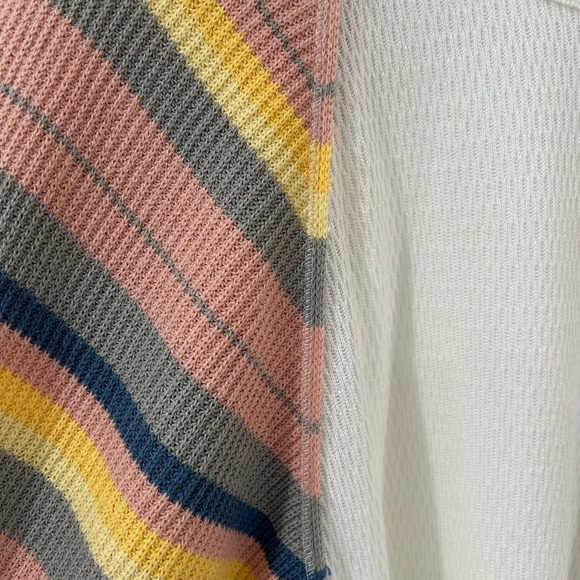 Free People Rainbow Dreams Pullover thermal Knit Top S white multi oversized - Picture 11 of 11